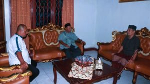 Kunjungan Ketua Umum Ke Kediaman Mantan Ketua Dewan Dakwah Provinsi Gorontalo, Dr. H. Ismail Puhi